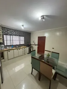 Sobrado com 3 Quartos à venda, 240m² no Vila Carrão, São Paulo