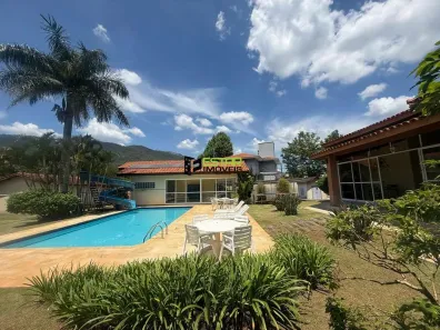 Casa de Condomínio com 6 Quartos para alugar, 600m² no Condomínio Flamboyant-B, Atibaia