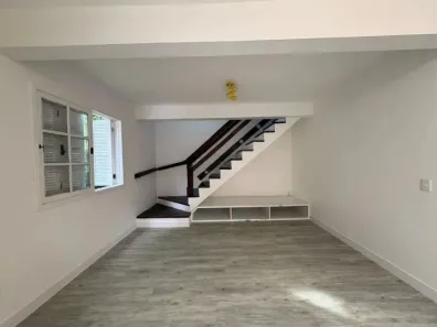 Casa com 3 Quartos à venda, 170m² no Nonoai, Porto Alegre
