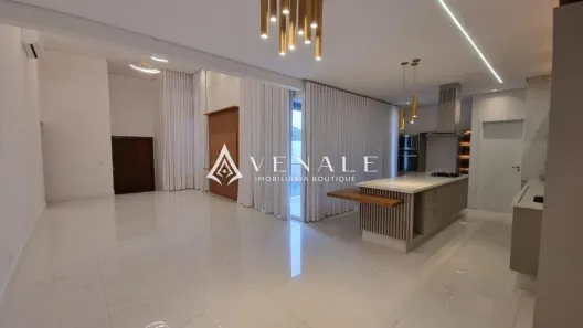 Casa de Condomínio com 3 Quartos à venda, 242m² no Jardim Alvorada, Maringá