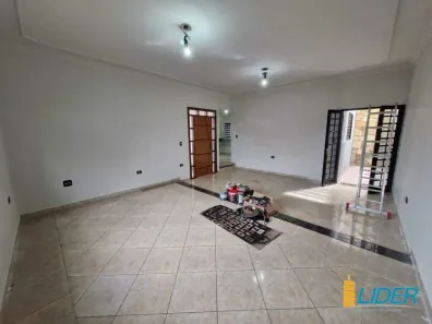 Casa com 3 Quartos à venda, 183m² no Cidade Jardim, Uberlândia