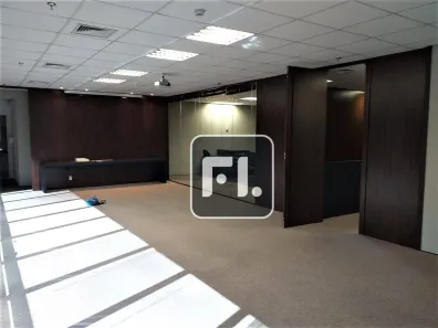 Sala Comercial para alugar, 143m² no Cidade Monções, São Paulo