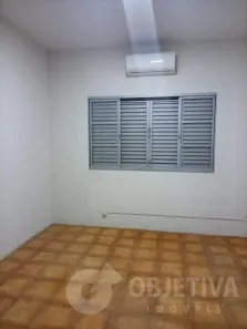 Imóvel Comercial com 1 Quarto para alugar, 240m² no Daniel Fonseca, Uberlândia