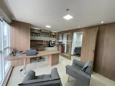 Sala Comercial à venda, 41m² no Petrópolis, Porto Alegre