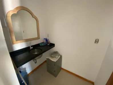 Sala Comercial para alugar, 48m² no Cremação, Belém