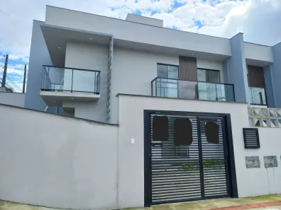 Sobrado com 2 Quartos à venda, 80m² no Floresta, Joinville