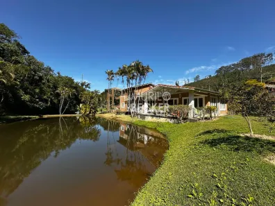 Fazenda/Sítio com 7 Quartos para alugar, 600m² no Freitas, São José dos Campos