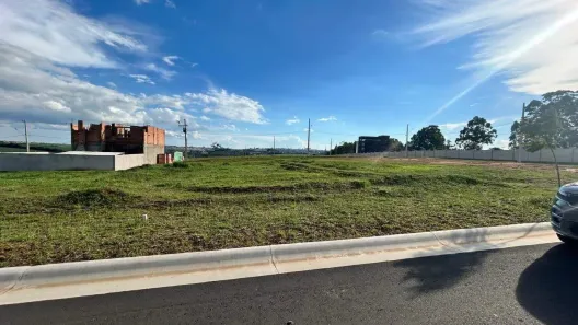 Lote/Terreno à venda, 220m² no Jardim Carvalho, Ponta Grossa