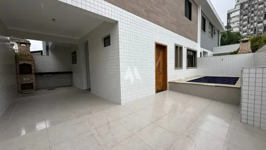 Sobrado com 3 Quartos à venda, 180m² no Vila Belmiro, Santos
