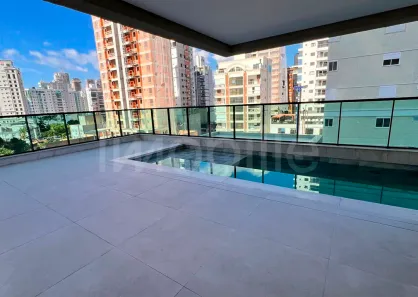 Apartamento com 4 Quartos à venda, 243m² no Canto da Praia, Itapema