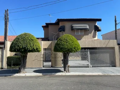Casa com 4 Quartos à venda, 354m² no Parque Jataí, Votorantim