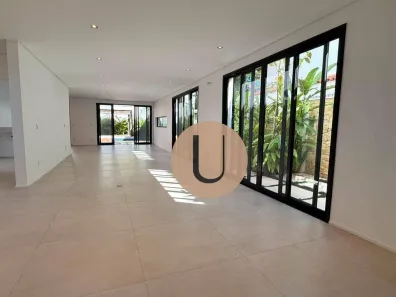 Casa com 4 Quartos para alugar, 410m² no Jardim Paulista, São Paulo
