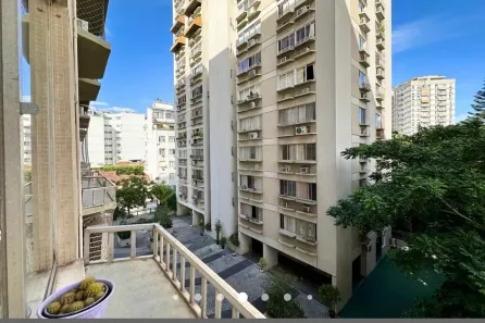 Apartamento com 2 Quartos à venda, 75m² no Humaitá, Rio de Janeiro