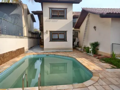 Casa com 5 Quartos à venda, 400m² no Camboinhas, Niterói