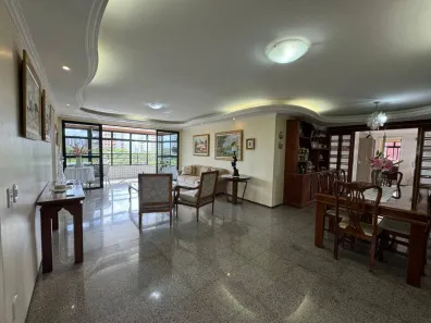 Apartamento com 4 Quartos à venda, 195m² no Guararapes, Fortaleza