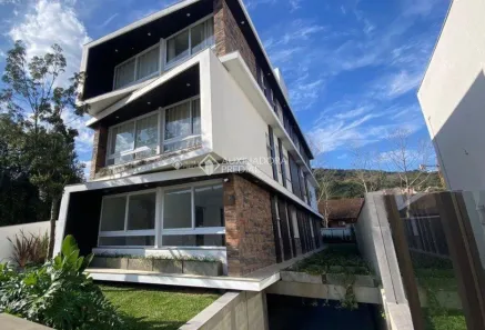 Apartamento com 1 Quarto à venda, 68m² no Várzea Grande 1º de Maio, Gramado