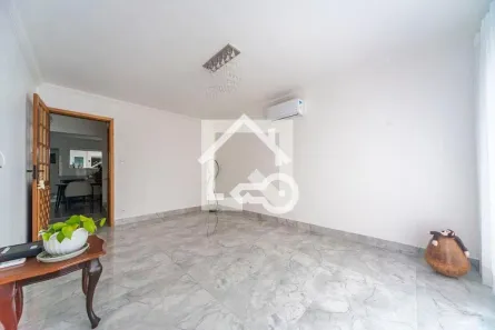 Casa com 2 Quartos à venda, 280m² no Vila Alzira, Santo André