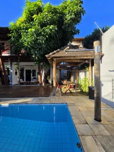 Sobrado com 3 Quartos para venda ou aluguel, 300m² no Capim Macio, Natal