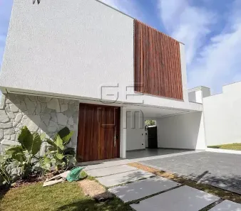 Casa de Condomínio com 3 Quartos à venda, 215m² no Jardim Montecatini, Londrina