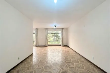 Sobrado com 4 Quartos para venda ou aluguel, 225m² no Parque Colonial, São Paulo