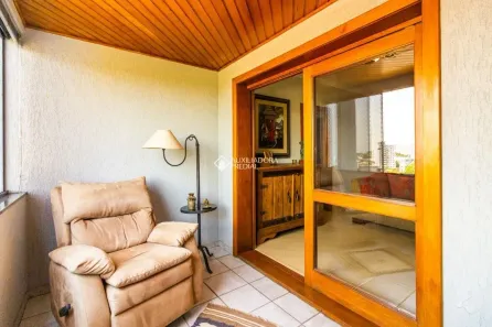Casa com 3 Quartos à venda, 203m² no Jardim Itu, Porto Alegre