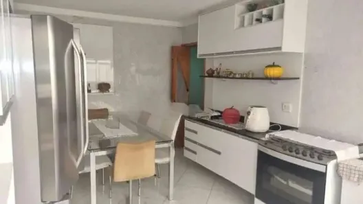 Casa com 2 Quartos para alugar, 150m² no Jardim Stella, Santo André