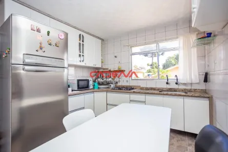 Sobrado com 3 Quartos à venda, 170m² no Boa Vista, Curitiba