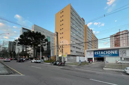 Apartamento com 2 Quartos à venda, 57m² no Centro Cívico, Curitiba