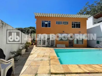 Casa com 6 Quartos à venda, 353m² no Jardim Guanabara, Rio de Janeiro