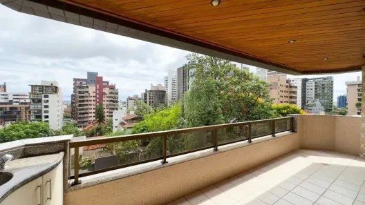 Apartamento com 3 Quartos para venda ou aluguel, 174m² no Auxiliadora, Porto Alegre