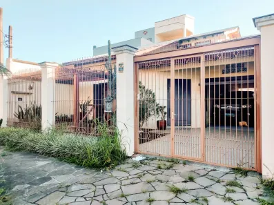 Casa com 2 Quartos para alugar, 200m² no Estância Velha, Canoas