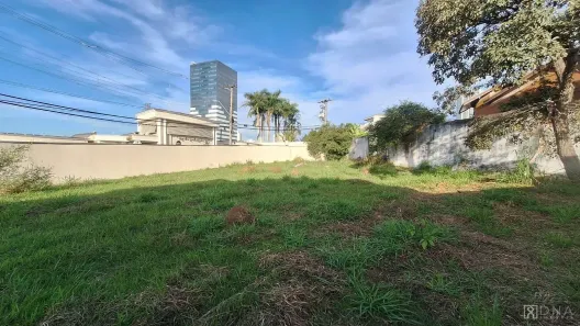 Lote/Terreno à venda, 557m² no Jardim das Colinas, São José dos Campos