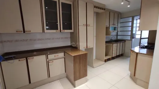 Apartamento com 3 Quartos para alugar, 142m² no Centro, Jaraguá do Sul