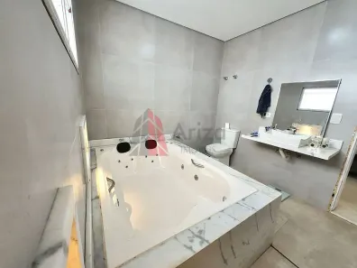 Casa de Condomínio com 3 Quartos à venda, 250m² no Cidade Parquelandia, Mogi das Cruzes