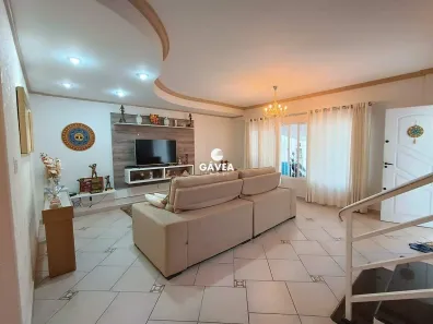 Casa com 5 Quartos à venda, 208m² no Campo Grande, Santos
