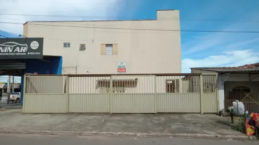 Kitnet com 2 Quartos para alugar, 55m² no Parque das Amendoeiras, Goiânia