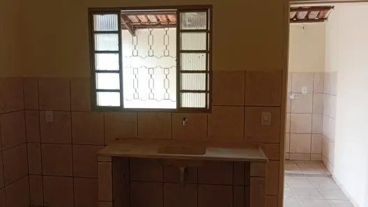 Kitnet com 1 Quarto para alugar, 45m² no Jardim Mariliza, Goiânia