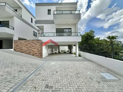 Casa de Condomínio com 3 Quartos à venda, 326m² no Chácara do Refúgio, Carapicuíba