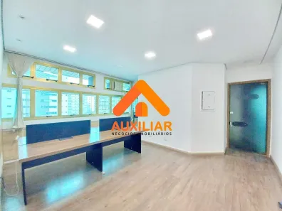 Sala Comercial à venda, 45m² no Gonzaga, Santos