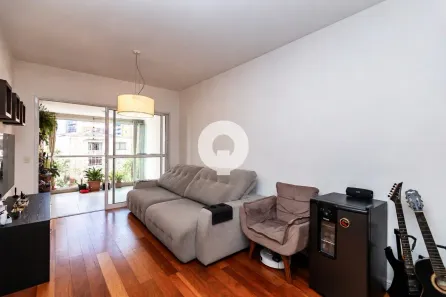 Apartamento com 2 Quartos à venda, 70m² no Centro, Curitiba