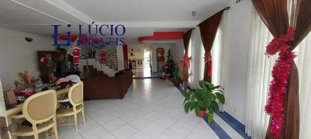 Sobrado com 4 Quartos à venda, 350m² no Jardim Santo Antônio, Santo André