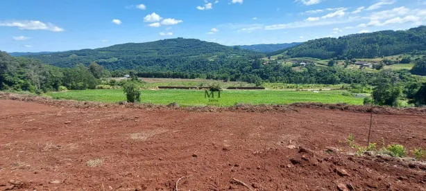 Lote/Terreno à venda, 10000m² no Quatro Cantos, Picada Café