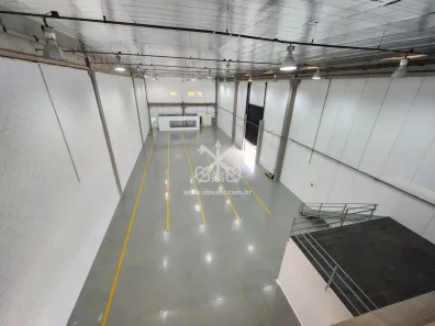 Galpão/Depósito/Armazém para alugar, 1500m² no Tamboré, Barueri
