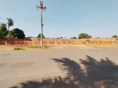 Lote/Terreno à venda, 360m² no Vila Cidade Morena, Campo Grande