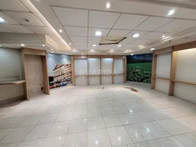 Ponto Comercial para alugar, 213m² no Navegantes, Porto Alegre