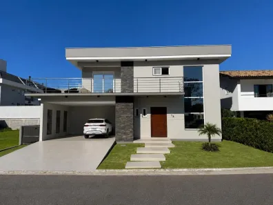 Casa de Condomínio com 4 Quartos à venda, 261m² no Cachoeira do Bom Jesus, Florianópolis