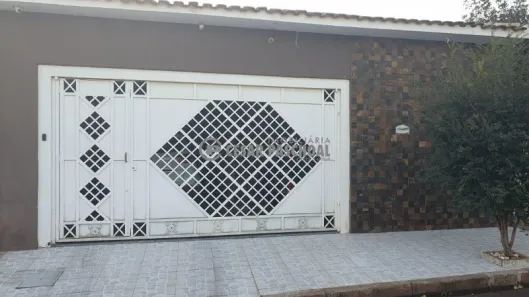 Casa com 2 Quartos para alugar, 209m² no Vila Maria Luiza, Ribeirão Preto