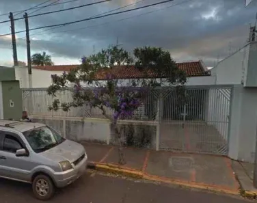 Casa com 3 Quartos à venda, 200m² no Vila Noemy, Bauru