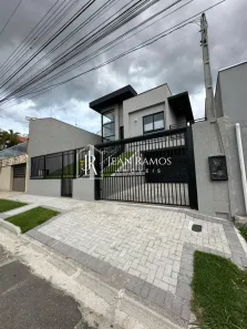 Sobrado com 6 Quartos à venda, 256m² no Guabirotuba, Curitiba
