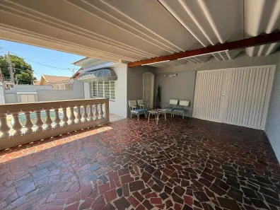 Casa com 3 Quartos à venda, 200m² no Vila Claudia, Limeira